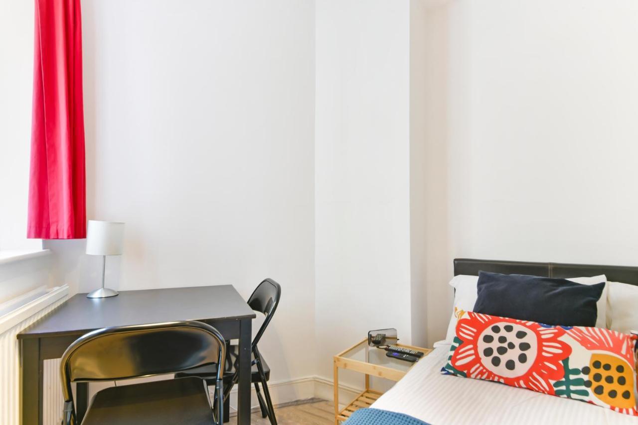 South Kensington Studio Лондон Экстерьер фото