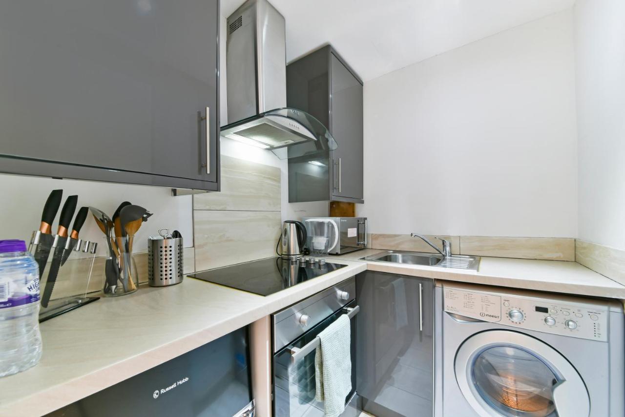 South Kensington Studio Лондон Экстерьер фото